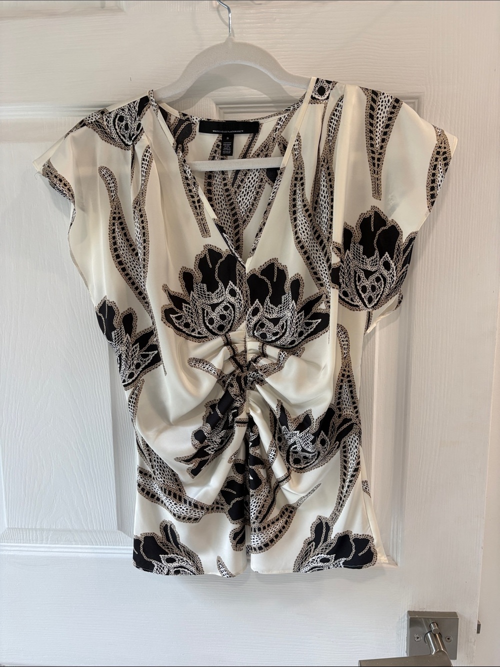 White House Black Market Cream and Black Floral Ruched Front Top